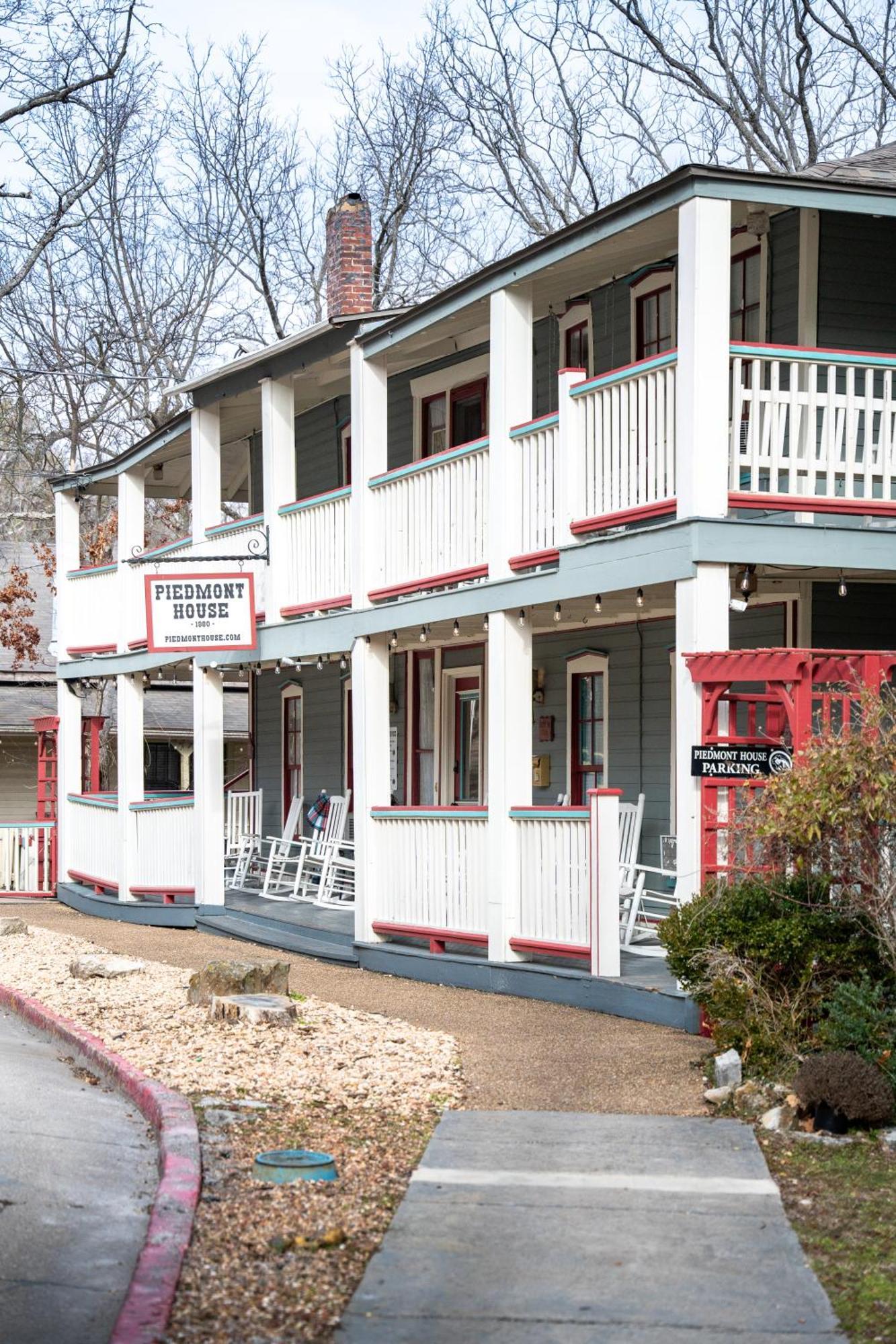 Downtown Chantilly Ste Piedmont Eureka Springs Eksteriør billede